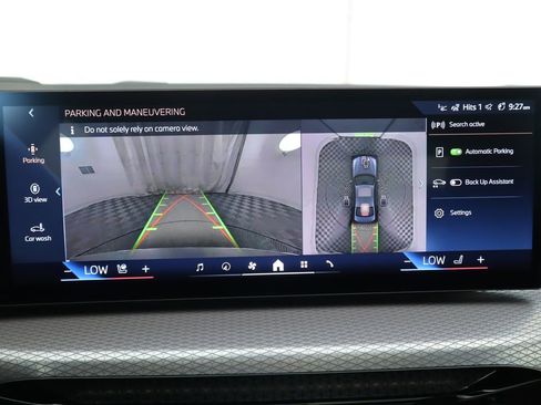 Certified 2025 BMW 330i Sedan w/ Premium Package image 17