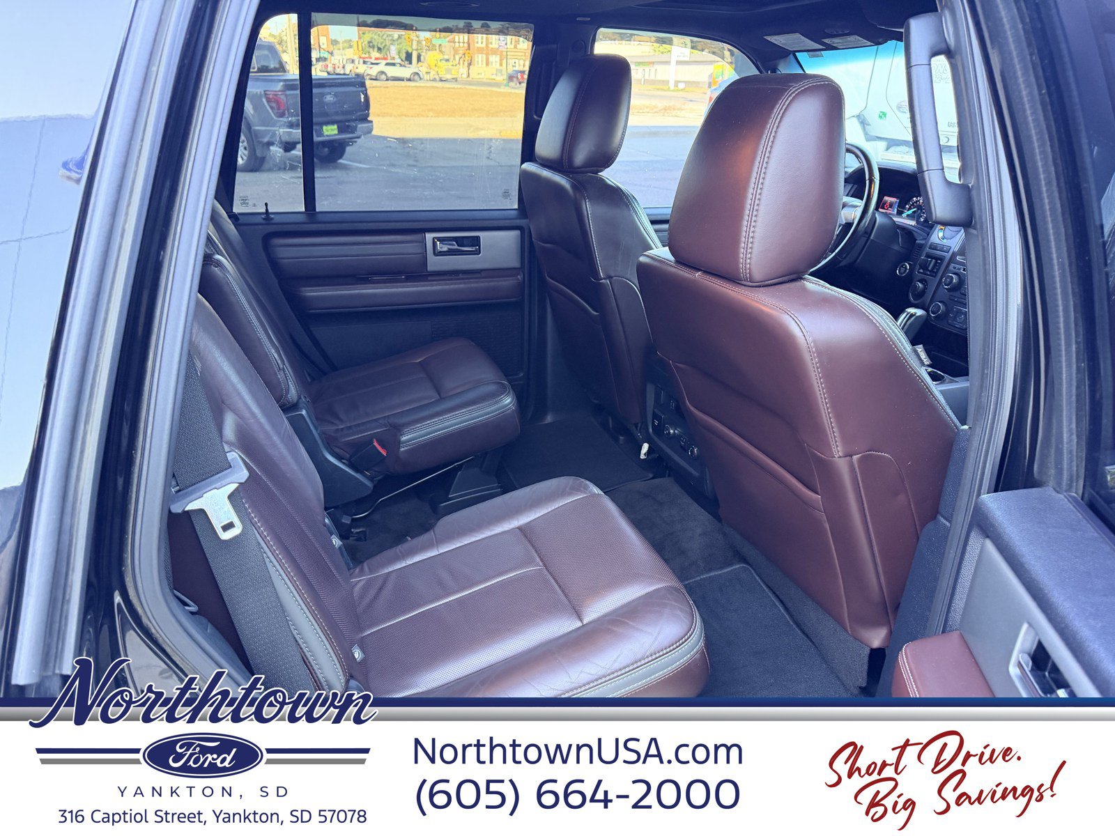 Used 2016 Ford Expedition Platinum AWD/4WD image 8