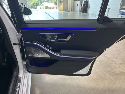 New 2026 Mercedes-Benz S 580 4MATIC Sedan image 21