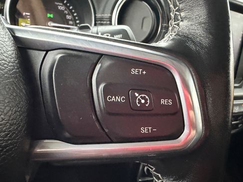 Used 2021 Jeep Wrangler Unlimited Sahara w/ Cold Weather Group image 30