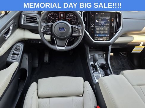 Used 2025 Subaru Ascent Limited AWD/4WD image 13