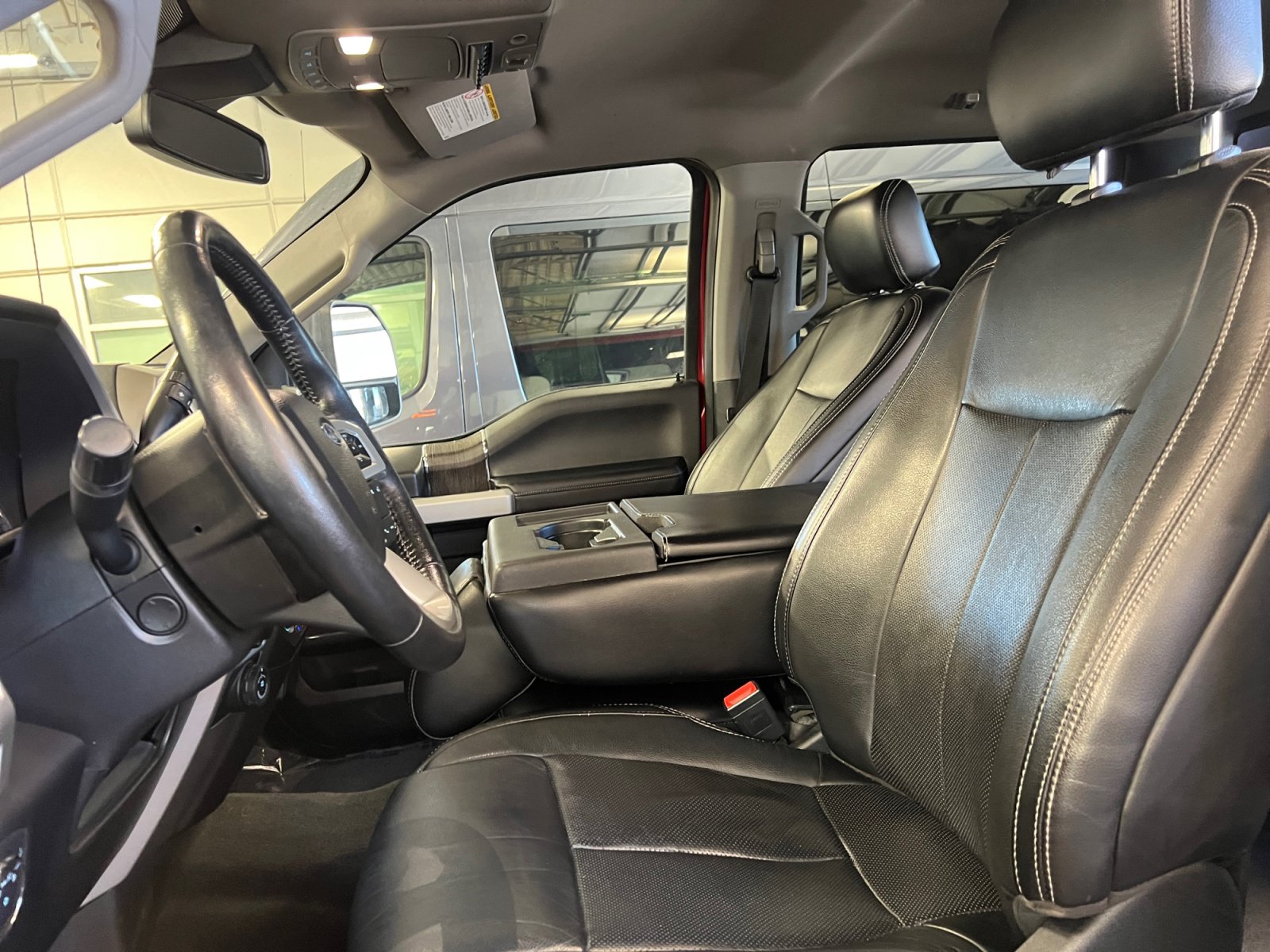 Used 2020 Ford F350 Lariat AWD/4WD image 25