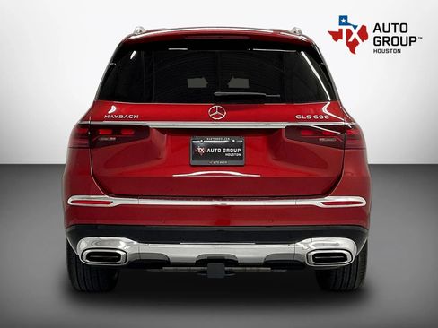 Used 2024 Mercedes-Benz Maybach GLS 600 4MATIC image 7