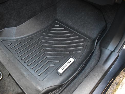 Used 2018 Subaru Forester 2.5i Premium w/ All-Weather Package image 21