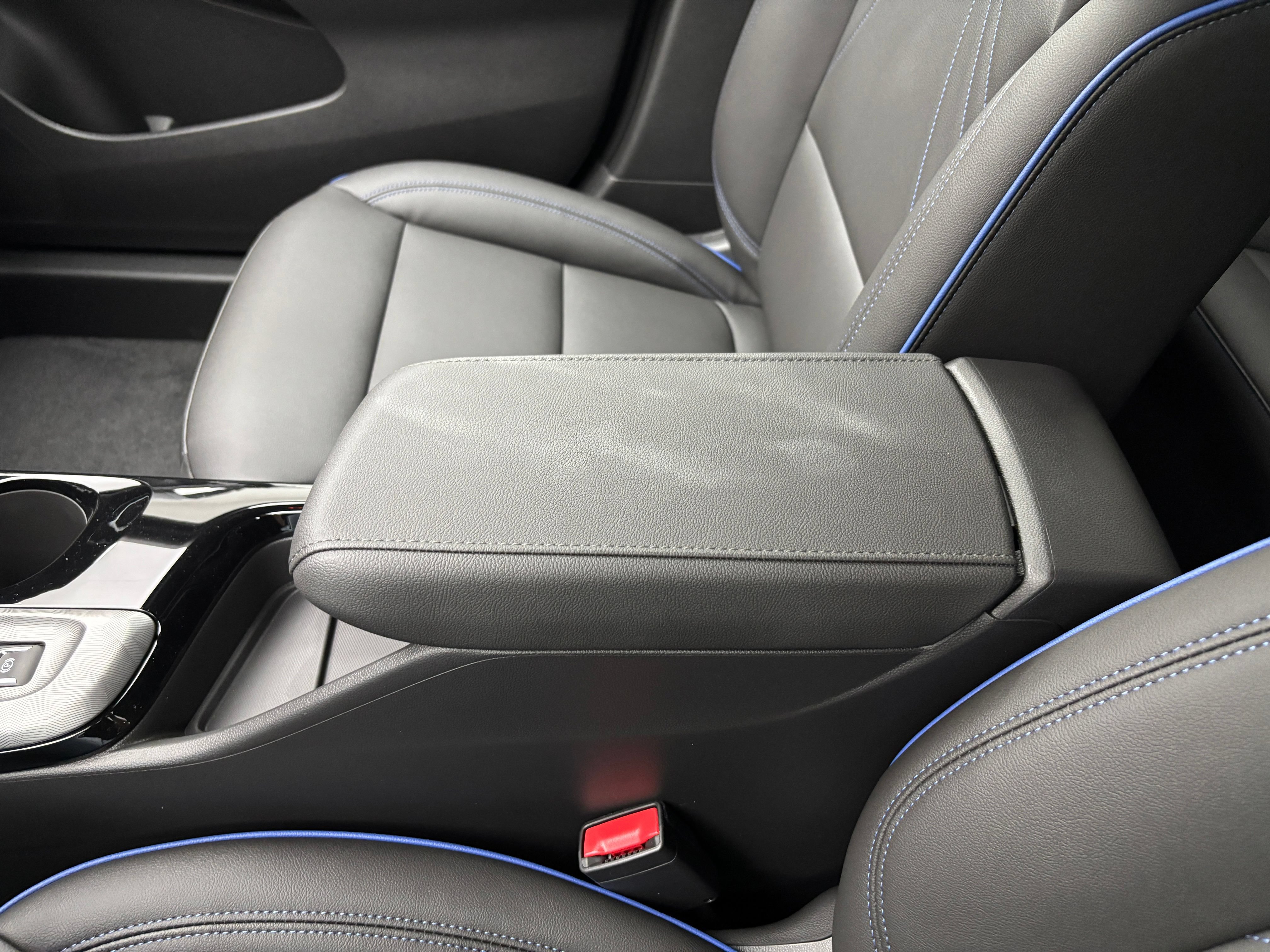 New 2026 Buick Envista Sport Touring w/ Convenience I Package FWD image 26