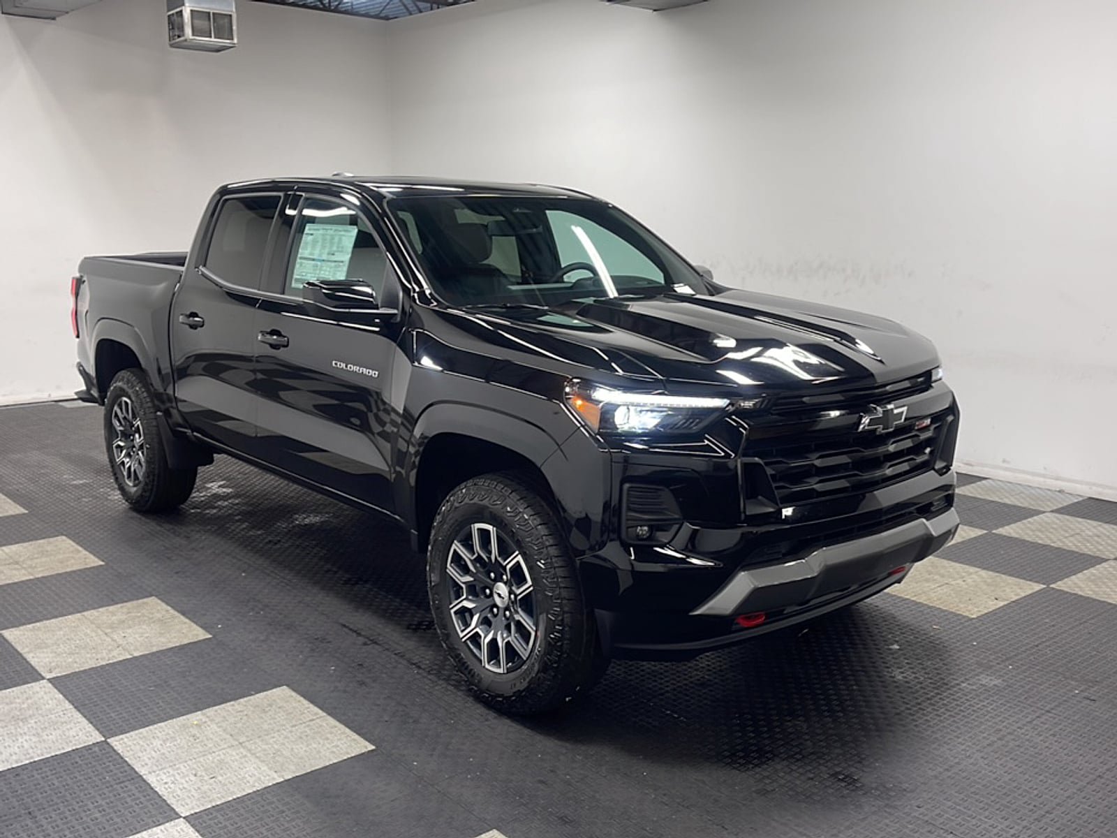 New 2026 Chevrolet Colorado Z71 w/ Z71 Convenience Package 2 AWD/4WD image 24