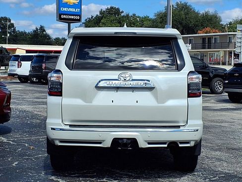 Used 2018 Toyota 4Runner Limited image 5