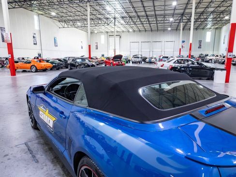 Used 2013 Chevrolet Camaro SS w/ Hot Wheels Special Edition RWD image 23