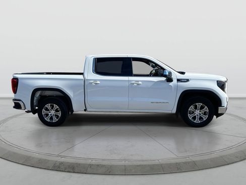 Used 2023 GMC Sierra 1500 SLE RWD image 9