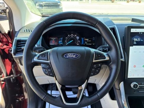 Used 2022 Ford Edge Titanium AWD/4WD image 15