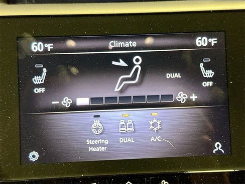 Used 2022 INFINITI Q60 3.0t Luxe w/ Style Package image 16