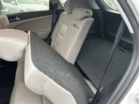 Used 2018 Hyundai Tucson SEL image 15