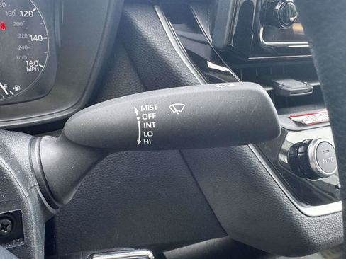 Certified 2025 Toyota Corolla LE AWD/4WD image 23