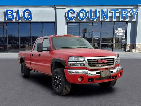 Used 2003 GMC Sierra 2500 SLE w/ Skid Plate Package image 2