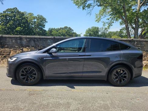 Used 2023 Tesla Model X AWD/4WD image 8