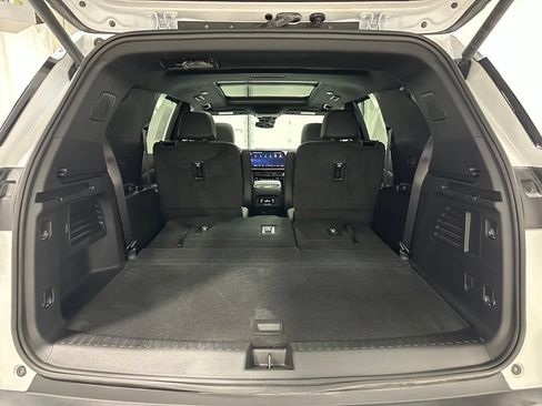 Used 2025 Chevrolet Traverse Z71 w/ Driver Confidence Package AWD/4WD image 47