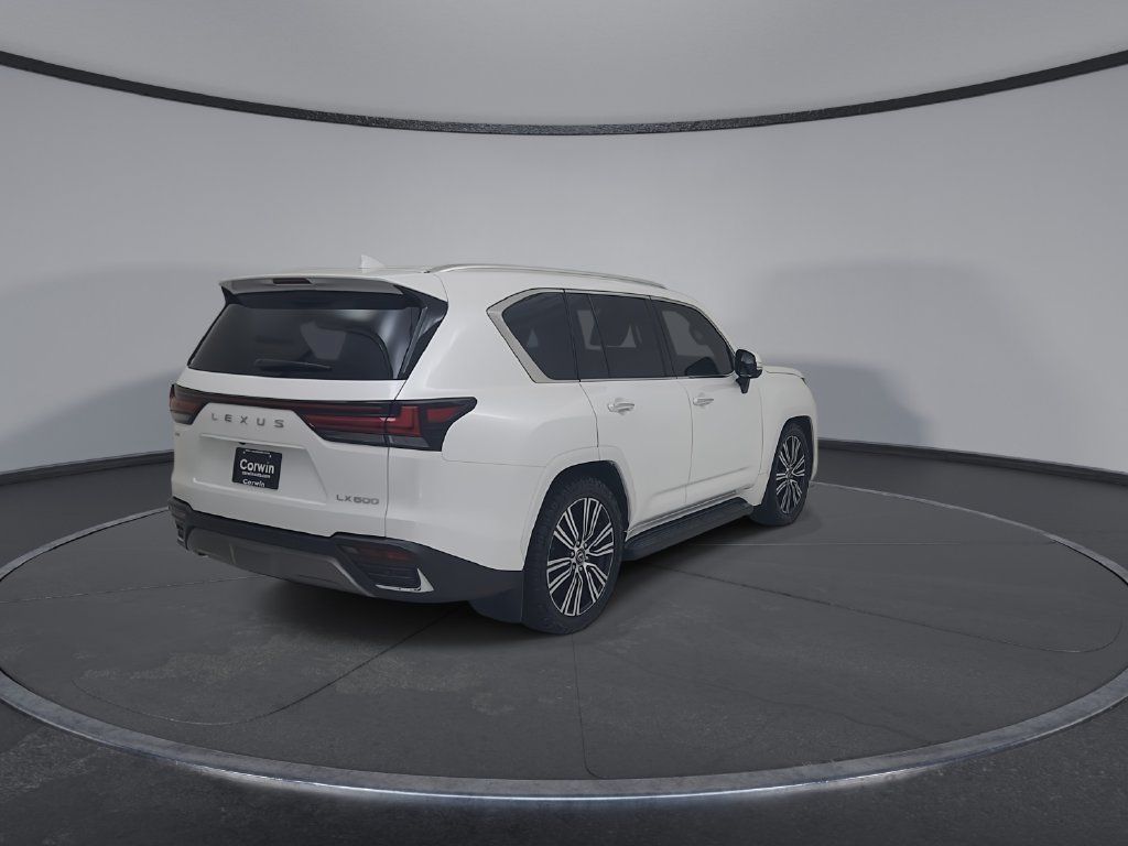 Used 2024 Lexus LX 600 4WD w/ Luxury Package image 15