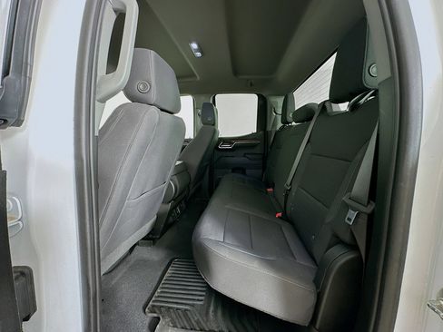 Used 2023 GMC Sierra 1500 Elevation image 27