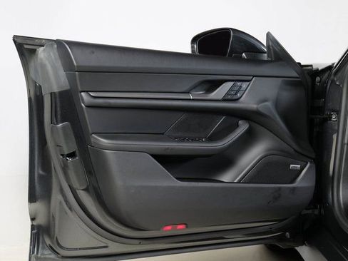 New 2025 Porsche Taycan image 21