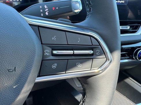 New 2026 Chevrolet Equinox LT w/ Convenience Package II image 29