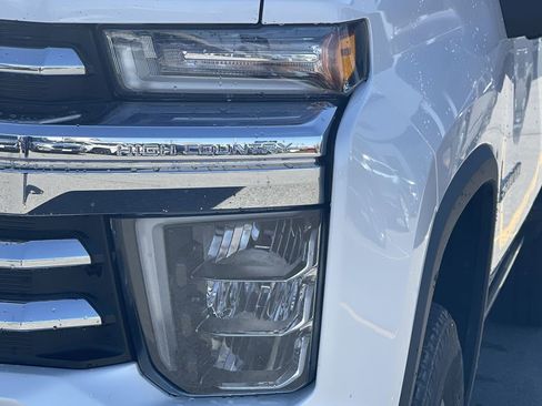 Used 2021 Chevrolet Silverado 3500 High Country w/ Z71 Off-Road Package AWD/4WD image 16
