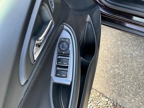Used 2020 Chevrolet Malibu RS FWD image 14