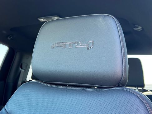 Used 2025 GMC Sierra 1500 AT4 AWD/4WD image 12