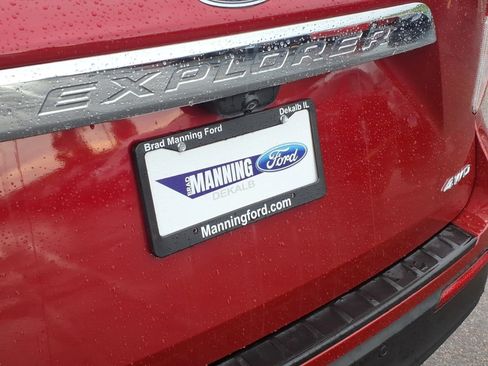 Used 2021 Ford Explorer XLT w/ Class III Trailer Tow Package AWD/4WD image 25
