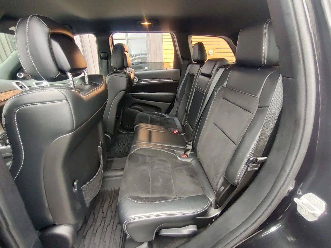 Used 2015 Jeep Grand Cherokee SRT AWD/4WD image 22