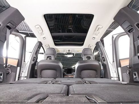 Used 2017 Volvo XC90 T6 Inscription w/ Vision Package AWD/4WD image 32