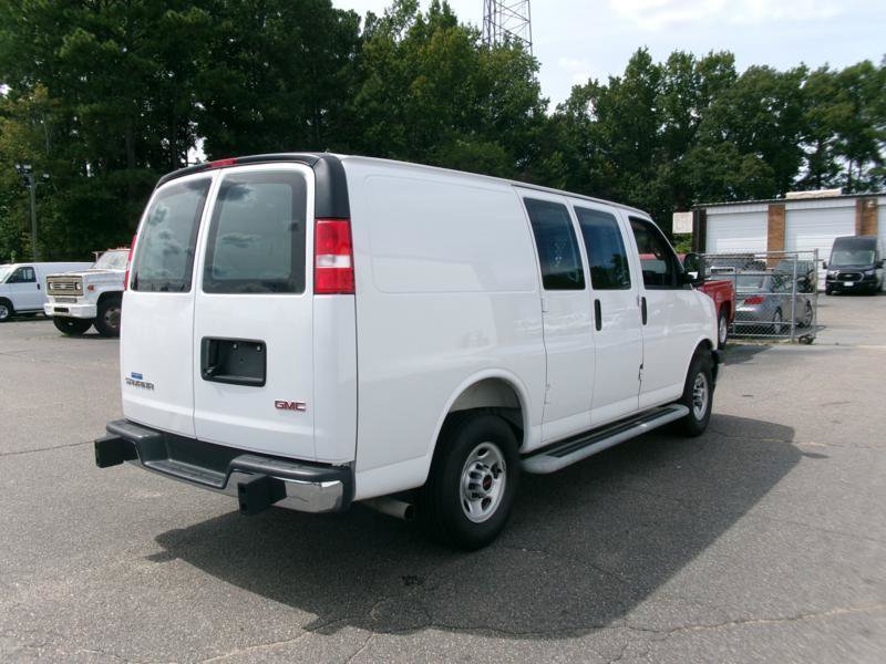 Used 2025 GMC Savana 2500 w/ Driver Convenience Package RWD image 6