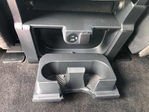 Used 2023 Ford F150 XLT image 35