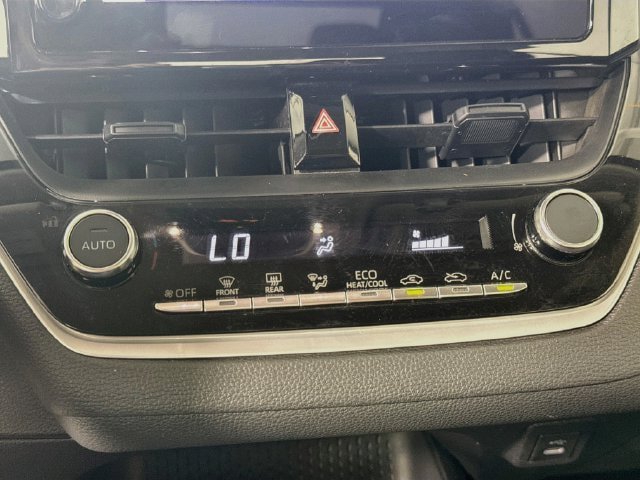 Certified 2025 Toyota Corolla LE FWD image 17