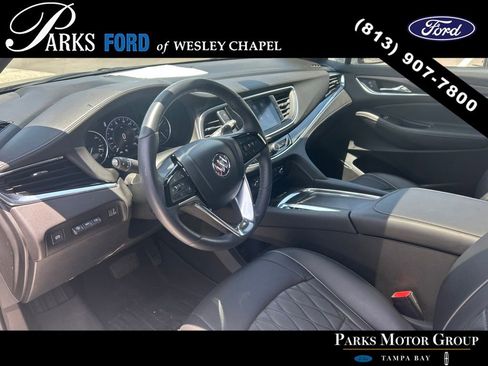 Used 2023 Buick Enclave Avenir w/ Avenir Technology Package AWD/4WD image 7