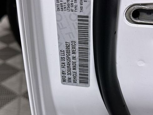 Used 2023 RAM 2500 Tradesman image 34