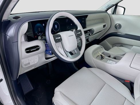New 2026 Hyundai Palisade Calligraphy FWD image 9