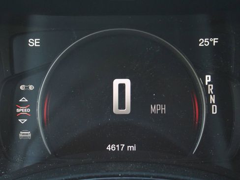 Used 2025 Dodge Durango R/T image 2