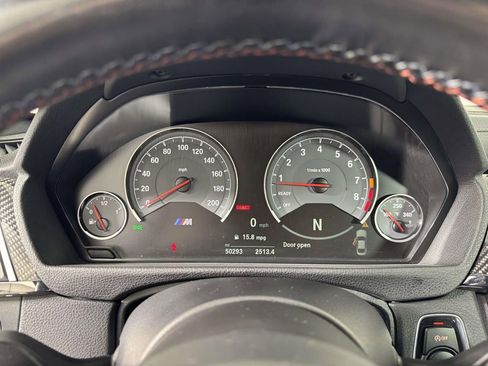 Used 2018 BMW M4 Coupe RWD image 3