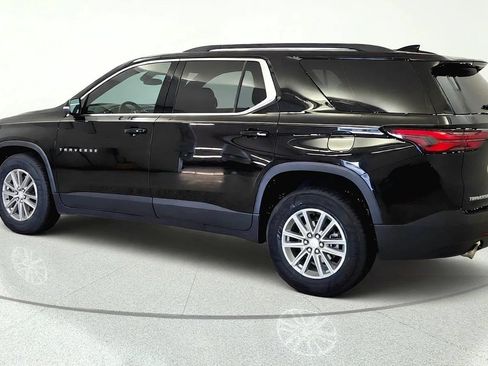 Used 2023 Chevrolet Traverse LT w/ LPO, Floor Liner Package AWD/4WD image 6