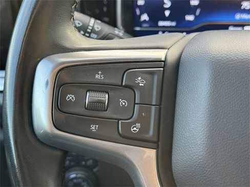 Used 2024 Chevrolet Silverado 1500 LT image 18
