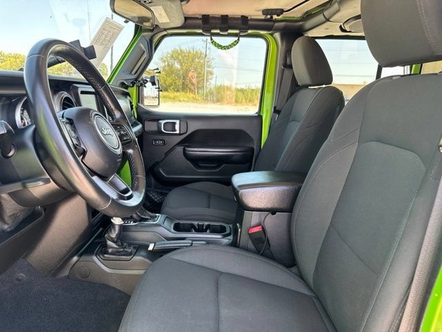 Used 2019 Jeep Wrangler Unlimited Sport S AWD/4WD image 2