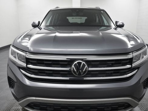 Used 2022 Volkswagen Atlas SEL image 2