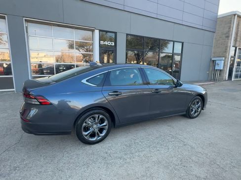 Used 2023 Honda Accord EX image 8