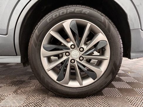 Used 2022 Buick Encore GX Preferred w/ Sport Touring Package image 15