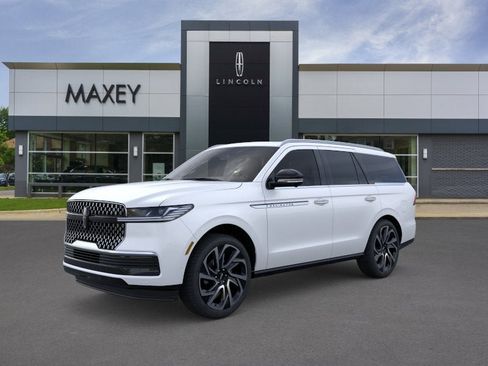 New 2026 Lincoln Navigator Reserve AWD/4WD image 1
