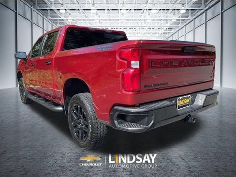 Certified 2025 Chevrolet Silverado 1500 LT Trail Boss w/ Dark Appearance Package AWD/4WD image 6