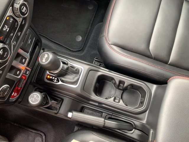 Used 2024 Jeep Wrangler Rubicon AWD/4WD image 35