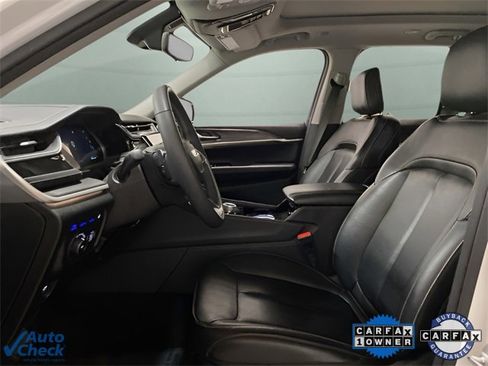 Used 2022 Jeep Grand Cherokee Limited 4xe image 16