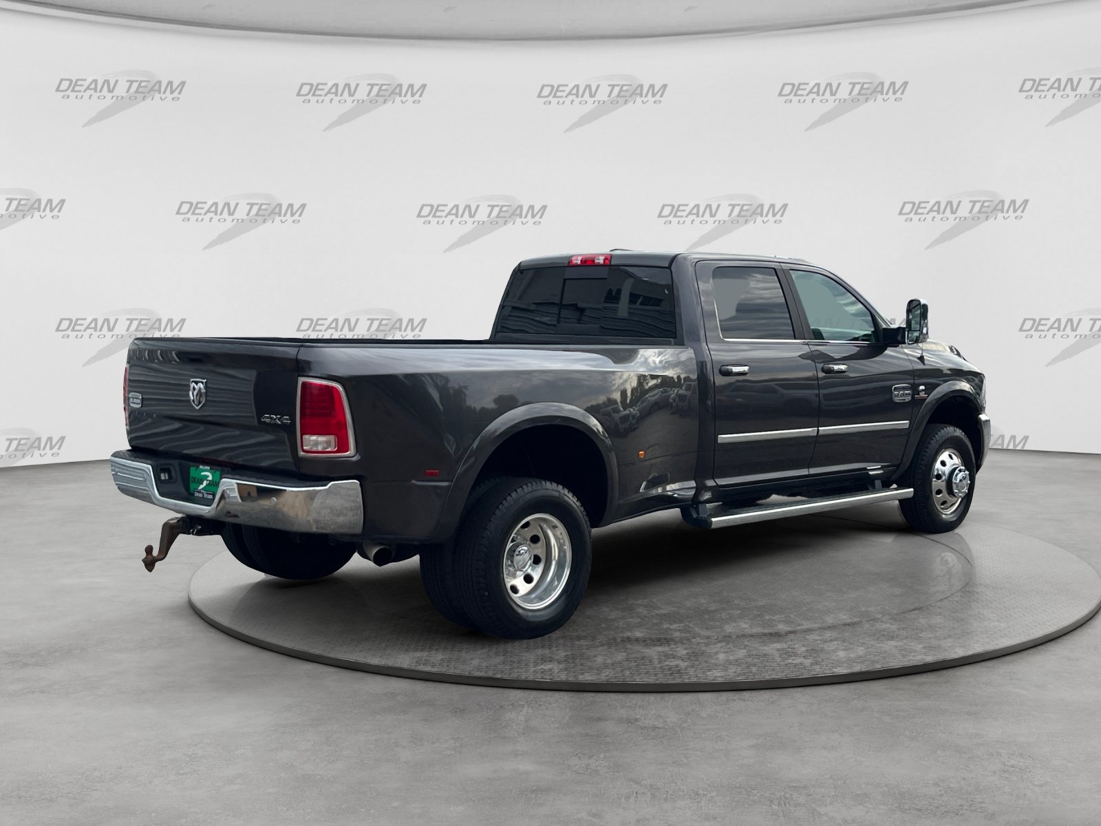 Used 2018 RAM 3500 Laramie Longhorn AWD/4WD image 7
