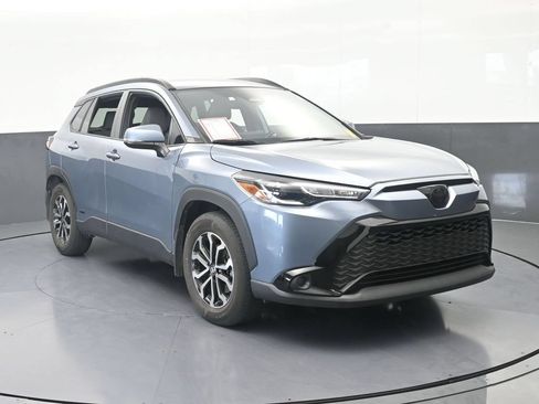 Used 2024 Toyota Corolla Cross AWD Hybrid image 9